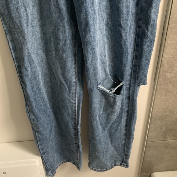 Jeans - Picture 12 of 16